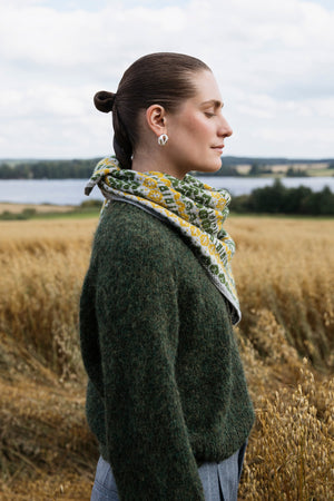 Cultivate - Knitting the Beauty of Nature by Dee Hardwicke & Jonna Helin