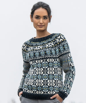 L'Etoile du Nord Sweater by Mary Pranica