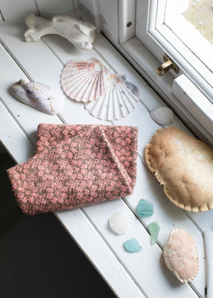 Grand Shetland Adventure Knits by Gudrun Johnston & Mary Jane Mucklestone