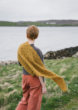 Grand Shetland Adventure Knits by Gudrun Johnston & Mary Jane Mucklestone