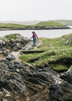 Grand Shetland Adventure Knits by Gudrun Johnston & Mary Jane Mucklestone