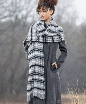 Lynx Wrap by Blue Sky Fibers