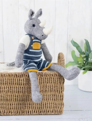 Knitted Wild Animal Friends by Louise Crowther