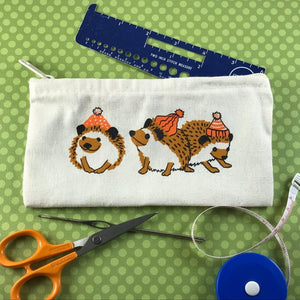 Bonnie Bishoff - Wee Hedgehog Zip Pouch