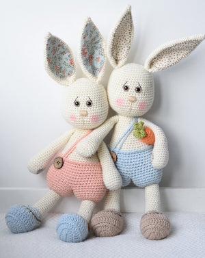 Cuddly Amigurumi Toys: 15 New Crochet Projects by Mari-Liis Lille ...