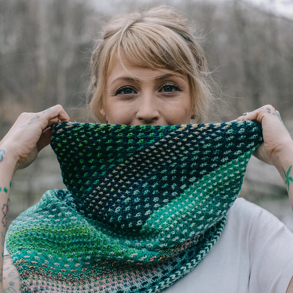 The Shift by Andrea Mowry - Yarn Loop